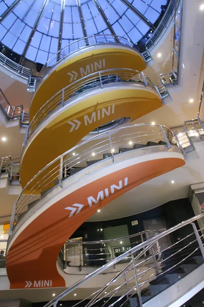 Lanzamiento de MINI en Colombia