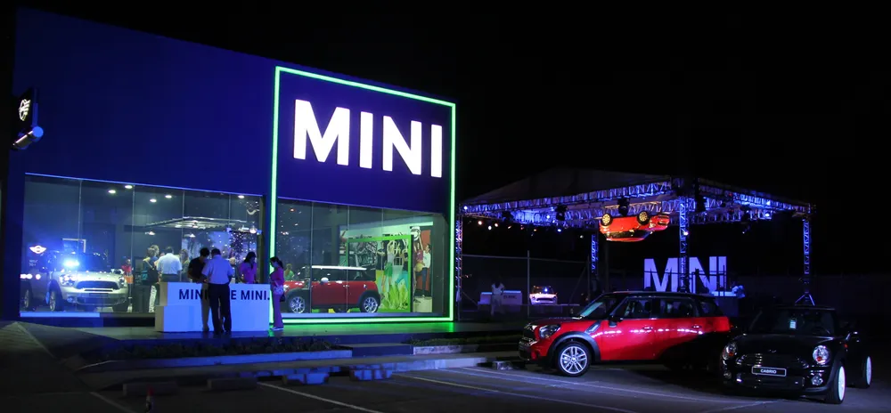 Lanzamiento de MINI en Colombia
