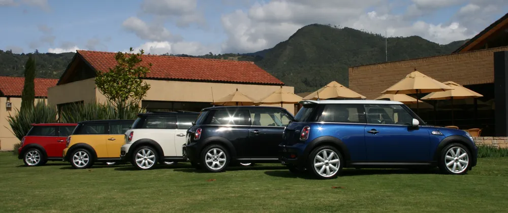 Lanzamiento de MINI en Colombia