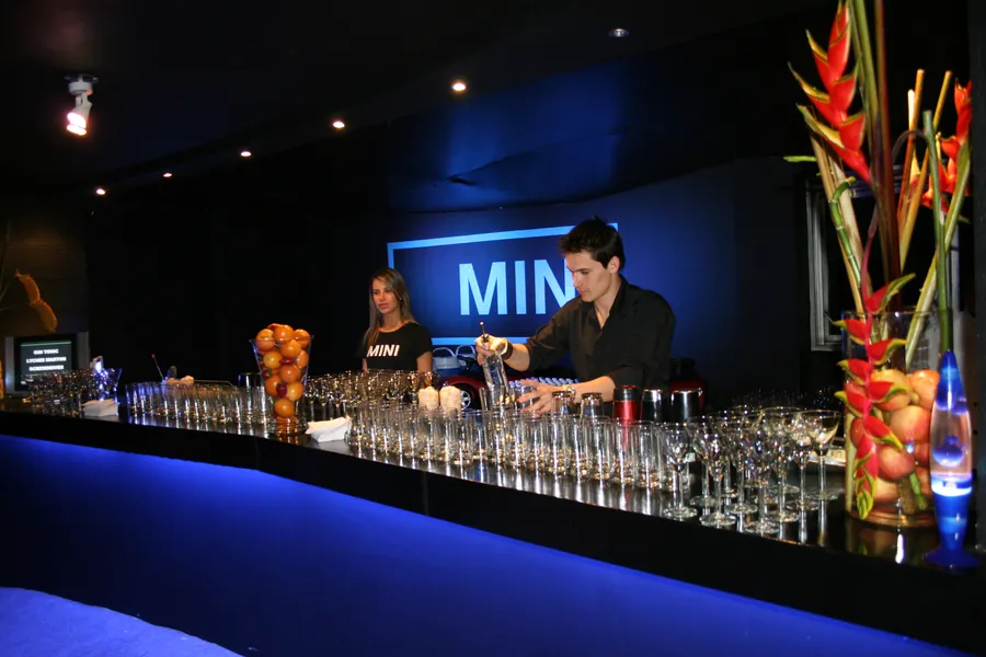 Lanzamiento de MINI en Colombia